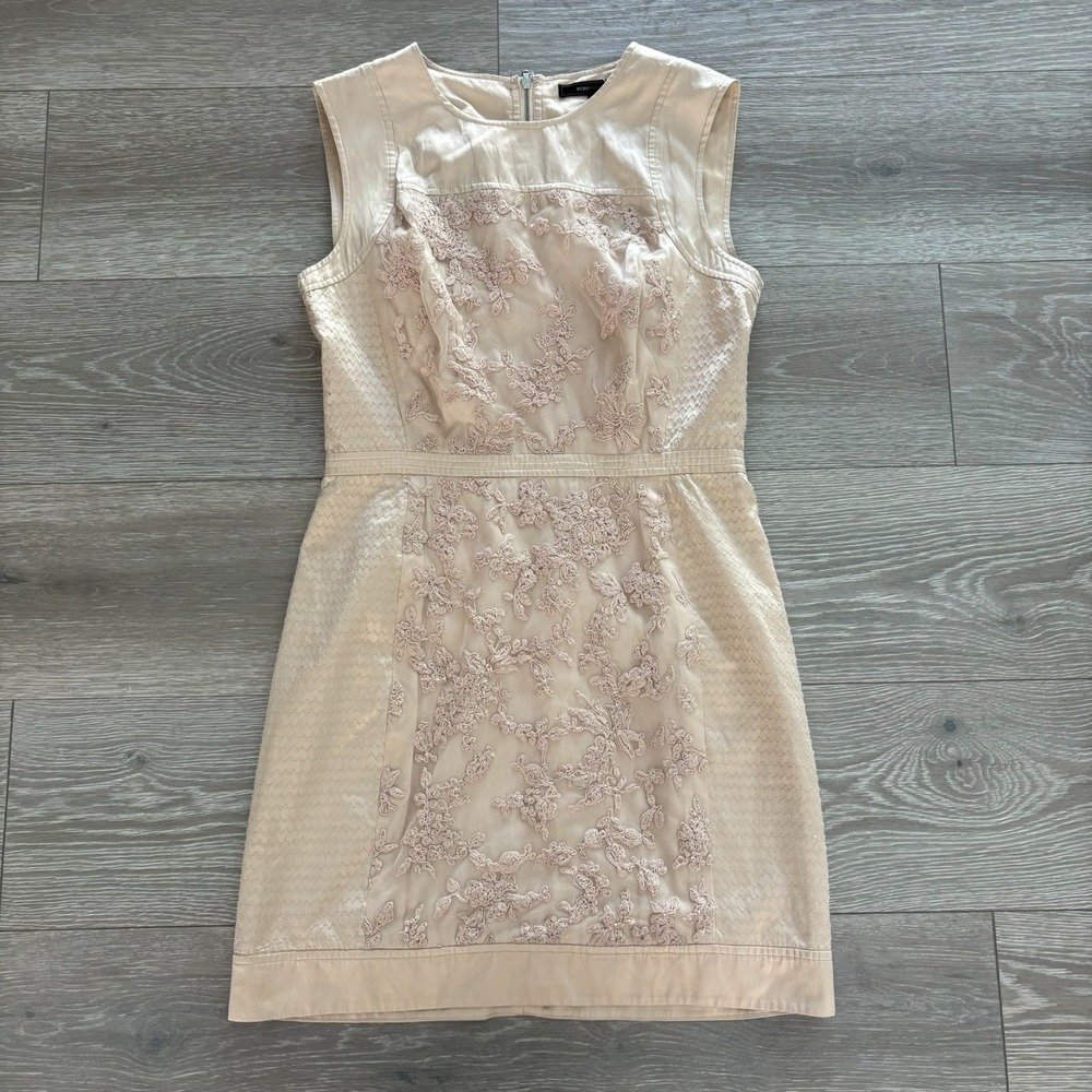 BCBGMAXAZRIA Womens Beige Floral Embroidered Silk Sleeveless Sheath Dress Sz 10